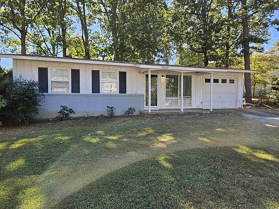 3rd image of 11621 Chipwood Dr