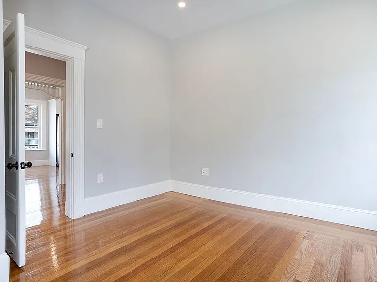 55 Lyndhurst St #1 — Photo 11