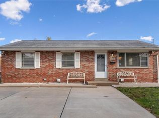 1730 Mary Hubert Ct, Saint Louis, MO 63125