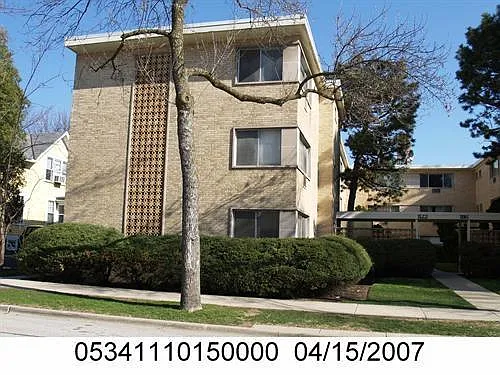 Building Photo - 1116-22 Greenleaf Ave #1-G