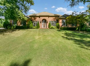 1090 Valley Rd, Dyersburg, TN 38024