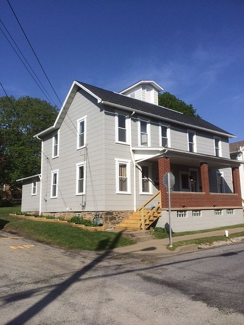 1st image of 300/302 E Church St