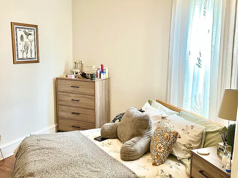 903 W Sheridan Rd #3 — Photo 10
