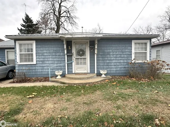 522 W Maple St, Centerville, IA 52544