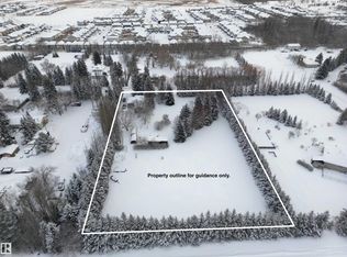 9712 209th St NW, Edmonton, AB