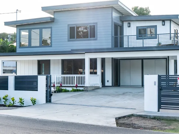 98-215 Hekaha St, Aiea, HI 96701