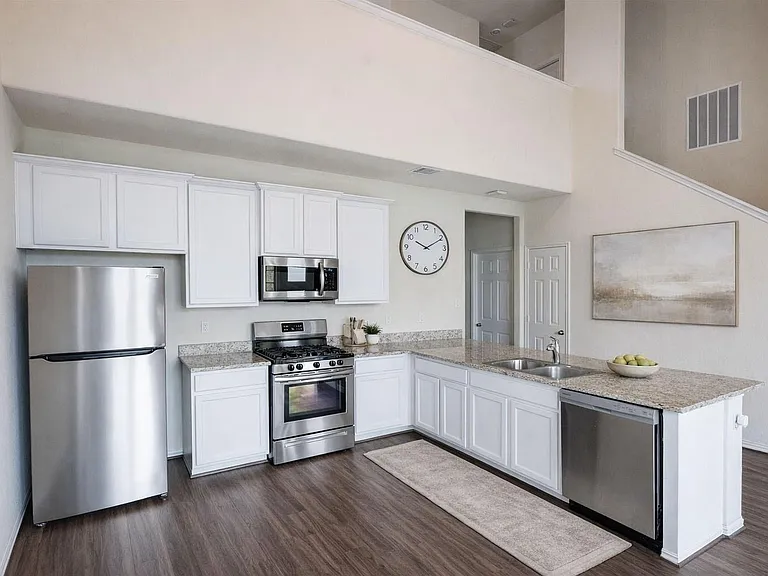 216 N Lynx Trl — Photo 7