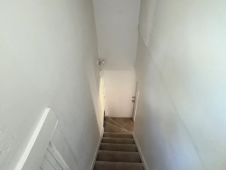 2221 Station St — Photo 9