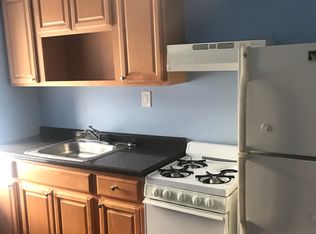 223 W Seymour Street #3 Rd Fl, Philadelphia, PA
