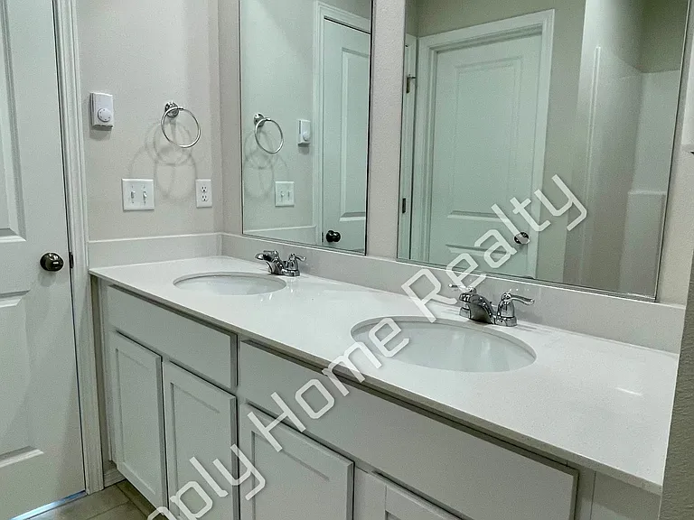 8797 Corona Ct NE #A — Photo 19