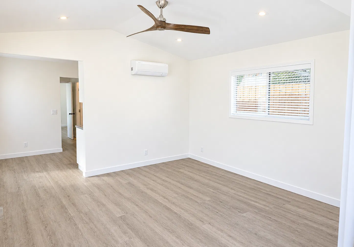 1 bed, 590 sqft, $2,800 — Photo 3