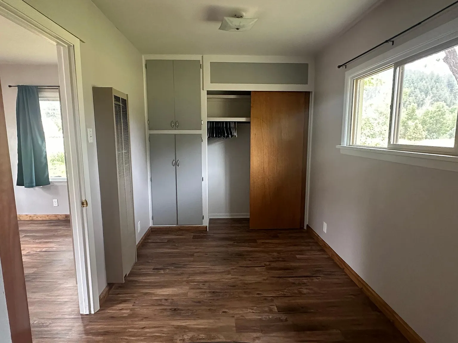 2 bed, 600 sqft, $1,200 — Photo 2