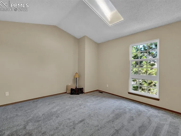 3467 Queen Anne Way — Photo 23