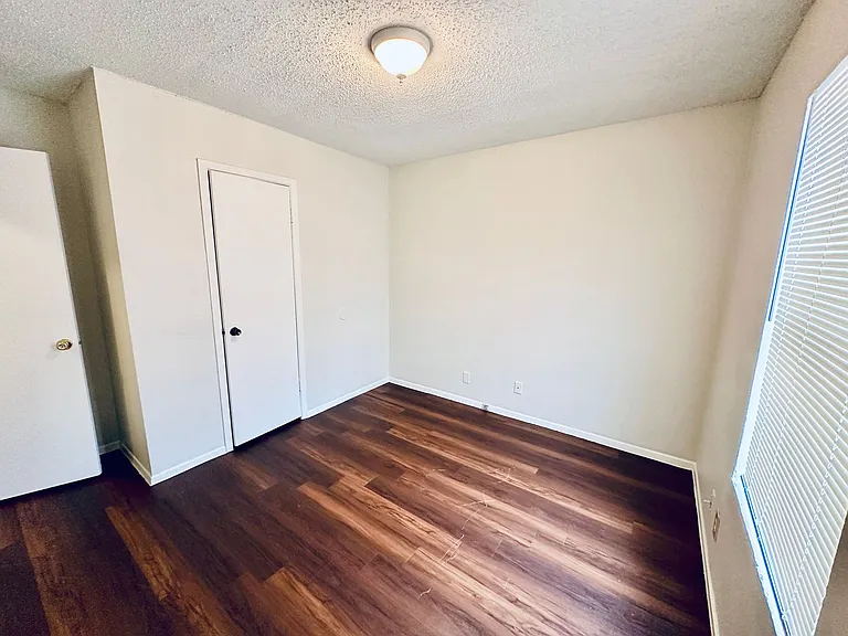12505 Turtle Rock Rd — Photo 32