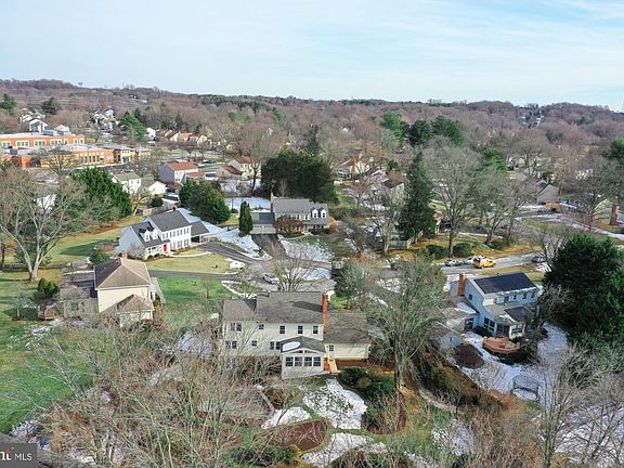 5th image of 17108 Cherry Valley Ct