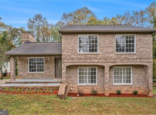 2516 Wind Forest Ct, Norcross, GA 30071