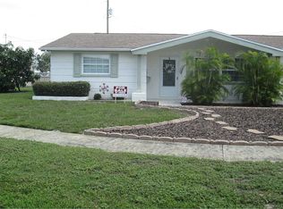 5719 Casino Dr, Holiday, FL 34690