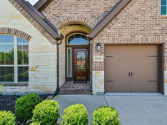 4th image of 17611 Sandalisle Ln