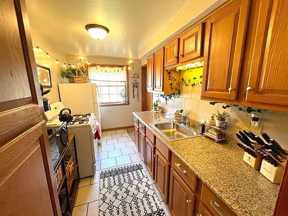 4th image of 4302 N Wilson Dr APT 3