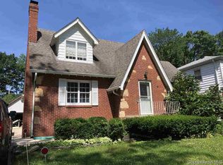 1533 N 3rd St, Springfield, IL 62702