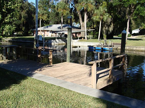 DOCK 1