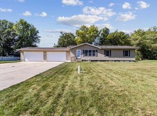 507 Jana Rd, Edgerton, WI 53534