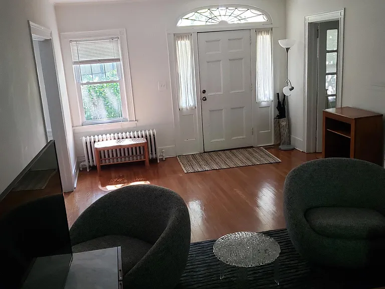 15 Roosevelt Ave — Photo 15