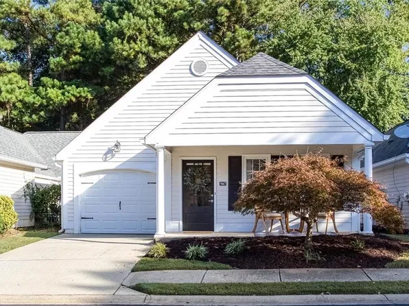 5067 Kathryn Glen Dr, Acworth, GA 30101