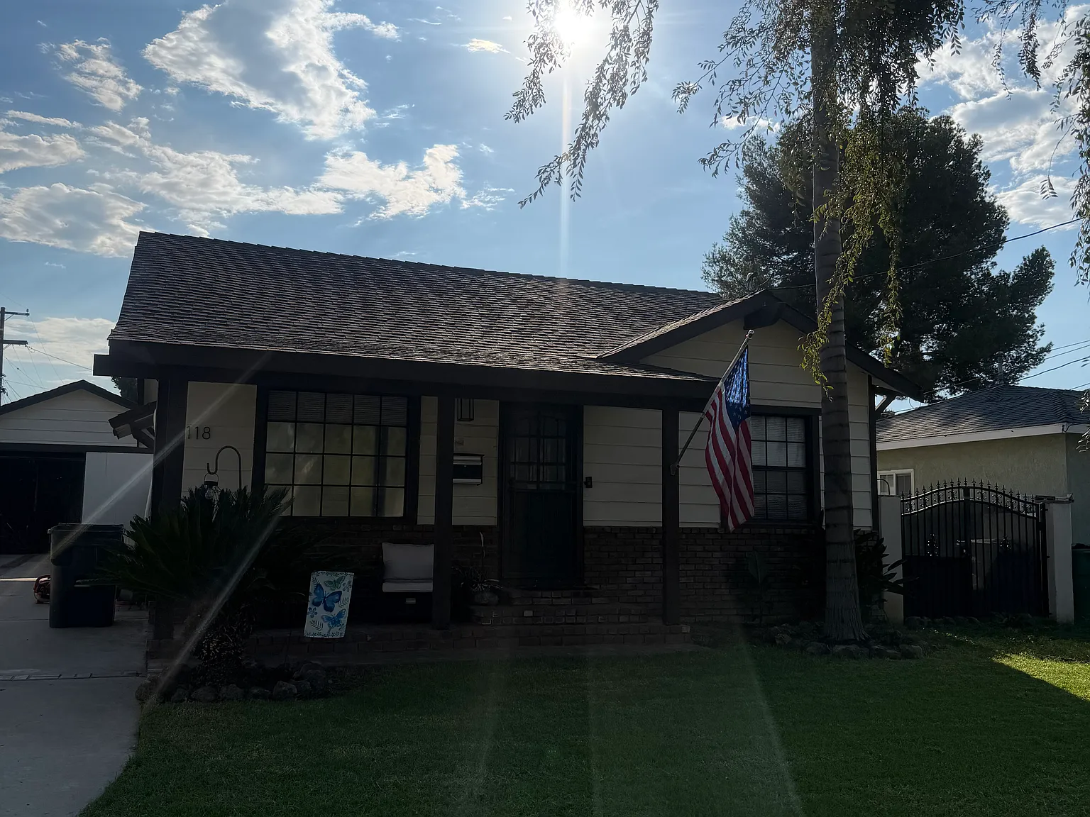 Fullerton Ave, Corona — Photo 1