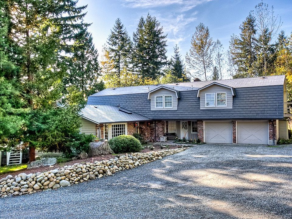 1st image of 25516 SE Mirrormont Blvd