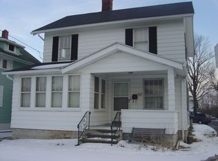 147 Eagle Point Rd, Rossford, OH 43460