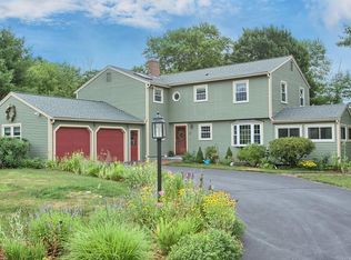17 Independence Rd, Pepperell, MA 01463