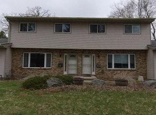 6614 Berkshire Rd, Madison, WI 53711