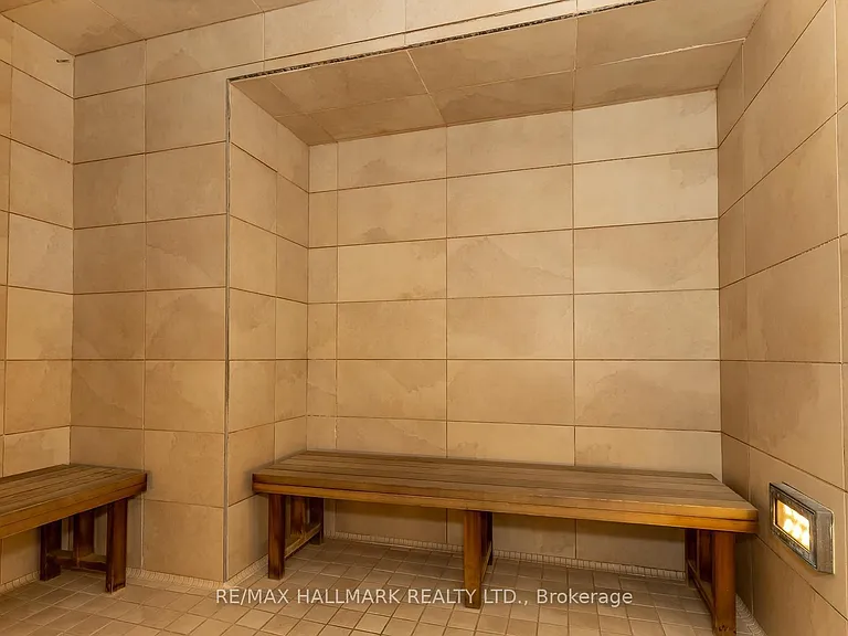 38 Joe Shuster Way W #709 — Photo 28