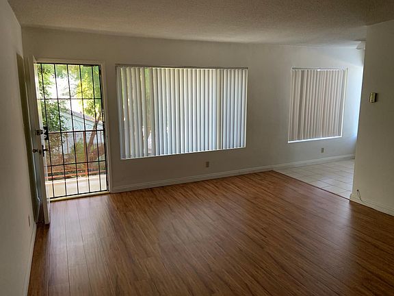5th image of 1448 Princeton St APT 4