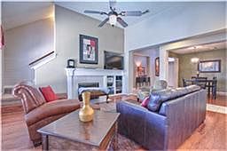 3rd image of 1823 Oak Lodge Dr