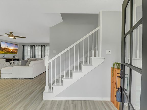 4th image of 6923 River Mill Dr