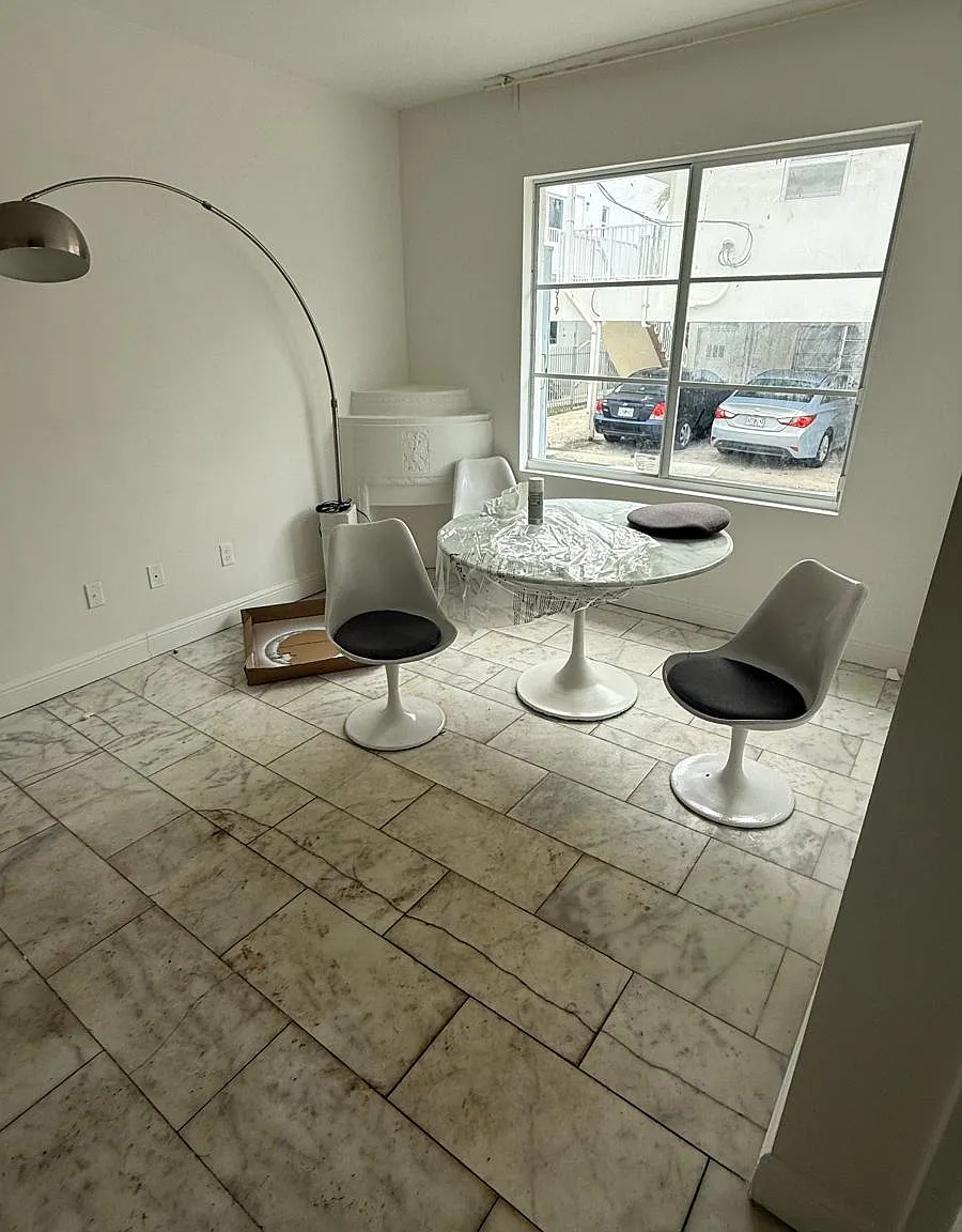 2 bed, 900 sqft, $2,600 — Photo 1