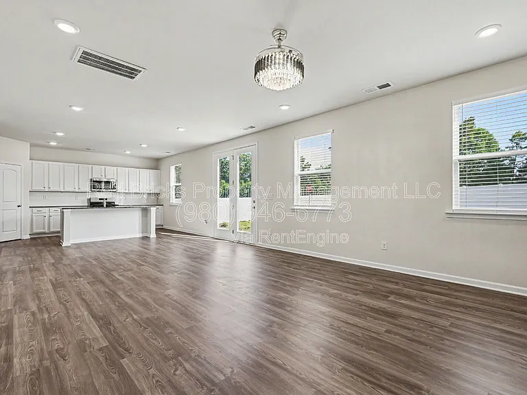 6018 Weddington Pointe Dr — Photo 11