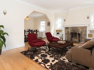 16341 15th Dr, Whitestone, NY 11357