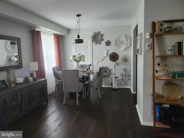 4000 Gypsy Ln #231B2, Philadelphia, PA 19129