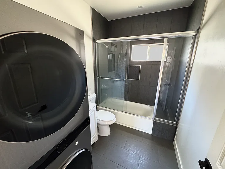 7833 Geyser Ave #1 — Photo 7