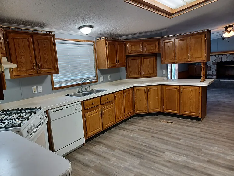 Belle Villa Meadows — Photo 38