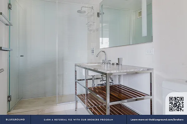 Rented by The Blueground | media 14