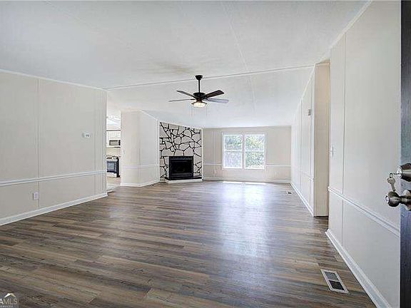 2nd image of 471 Homer Cochran Rd