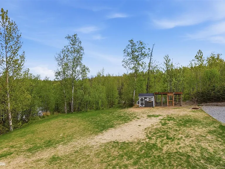 1421 N Landmark Dr — Photo 34