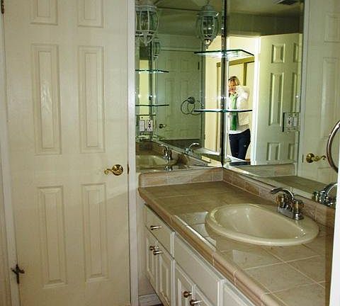 5th image of 6492 Tamarind St