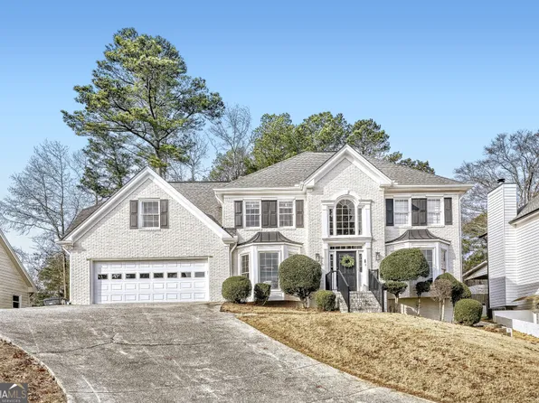 1081 Secret Trl, Sugar Hill, GA 30518