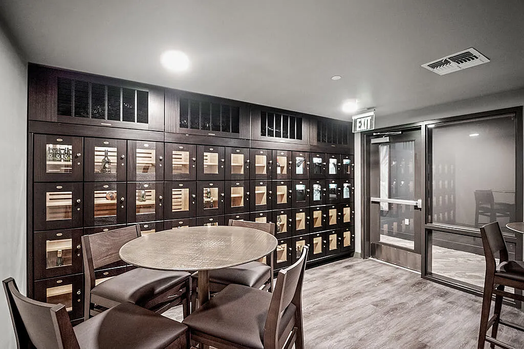 The District at Scottsdale Apartments — Photo 4