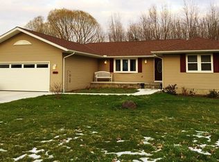 7901 Race Rd, North Ridgeville, OH 44039